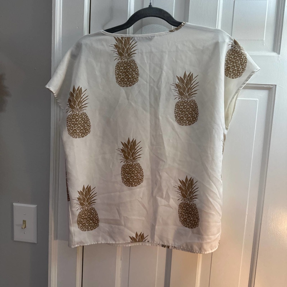 SHEIN blouse - Picture 3 of 3